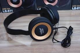 LELISU LS-811 WIRED HEADPHONE WITH MIC