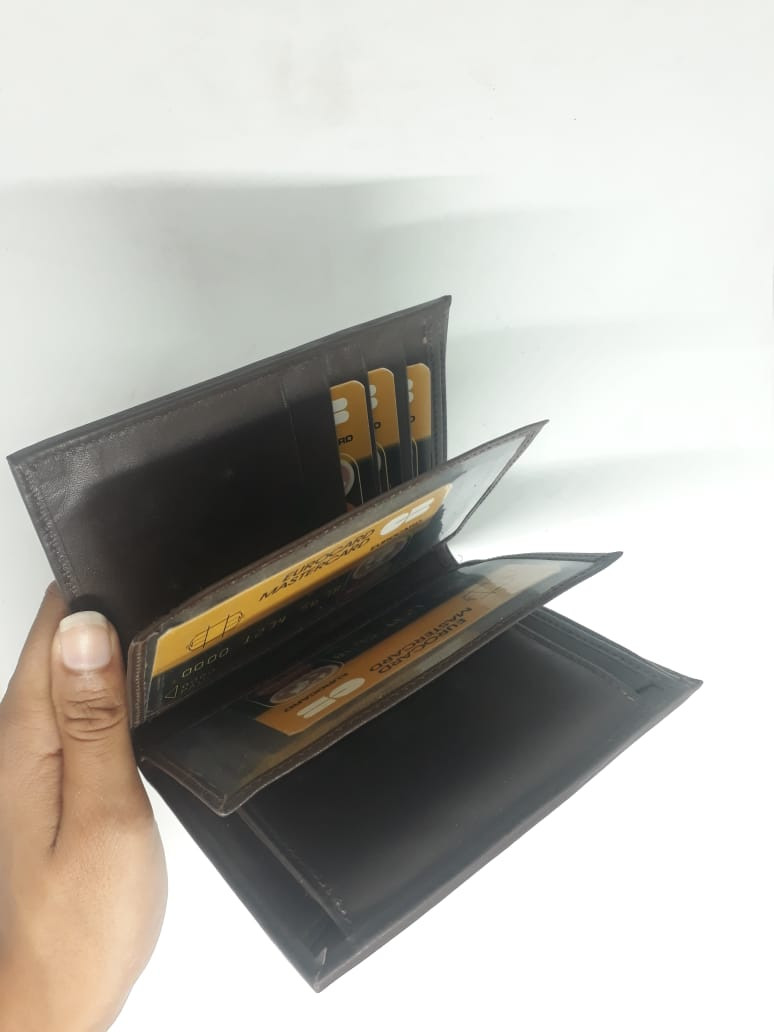 EAL Club Genuine leather Men's Wallet | Auramart.lk